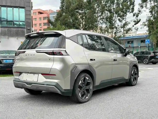 GAC Aion Y — Фото автомобиля 8