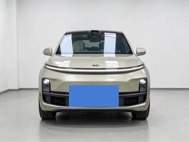 Фотография автомобиля — Li Auto L9