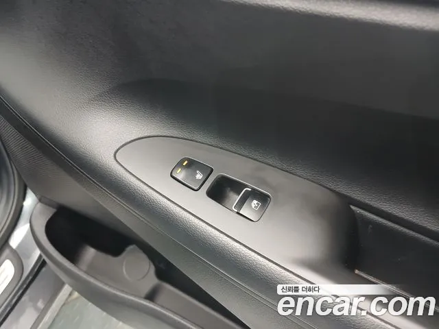 Hyundai Grandeur New — Фото автомобиля 30