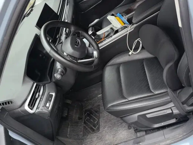Geely Emgrand — Фото автомобиля 7