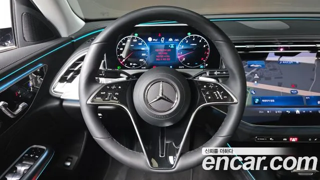 Mercedes-Benz E-Class — Фото автомобиля 15
