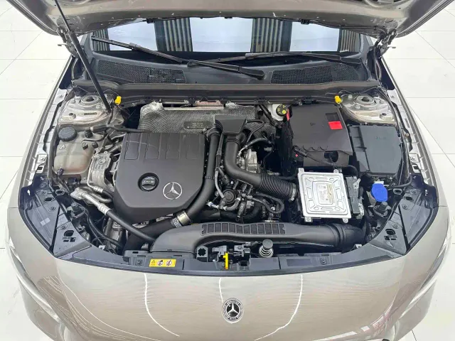 Mercedes-Benz A-Class — Фото автомобиля 6