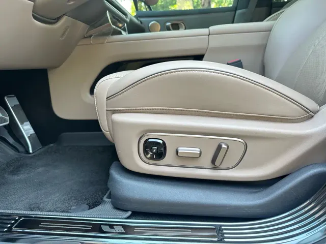 Li Auto i6 — Фото автомобиля 21