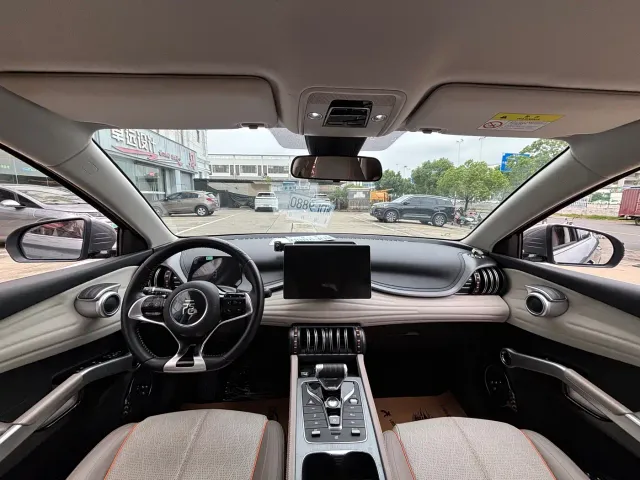 BYD Yuan PLUS — Фото автомобиля 10
