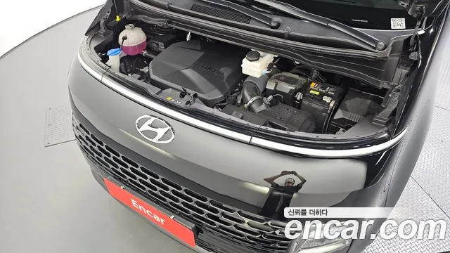 Hyundai Staria Staria 4WD Tourer 9 мест — Фото автомобиля 6
