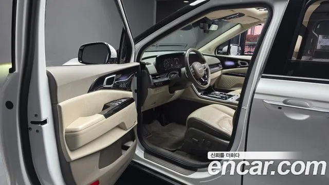 Kia Carnival 4th Gen — Фото автомобиля 10