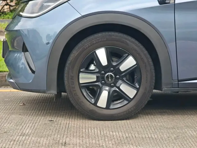 BYD Dolphin — Фото автомобиля 9