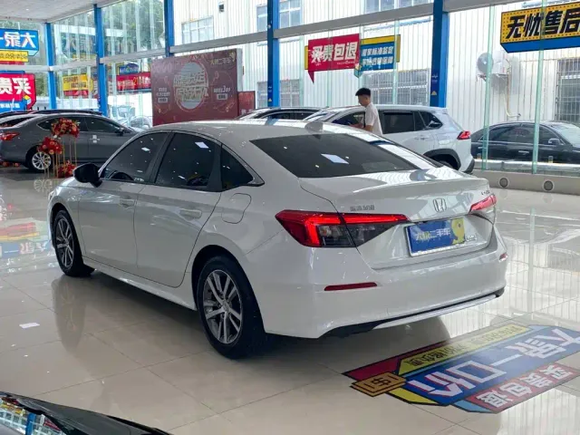 Honda Civic — Фото автомобиля 14