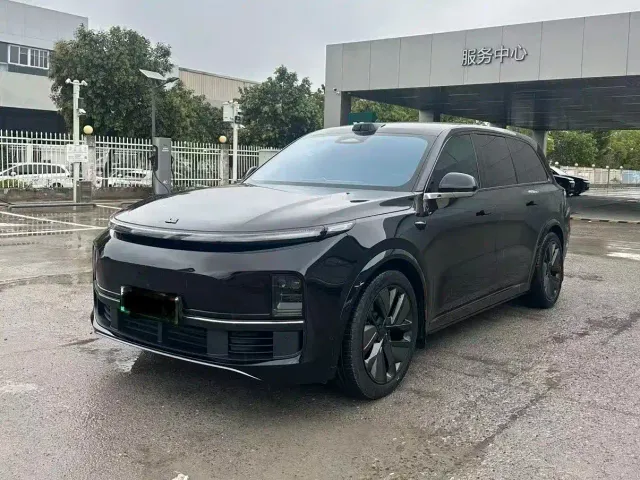 Фотография автомобиля — Li Auto L9