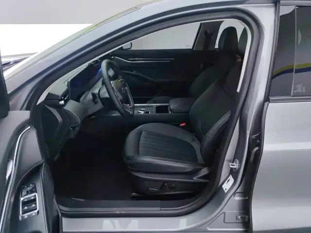 Ford Mondeo — Фото автомобиля 9