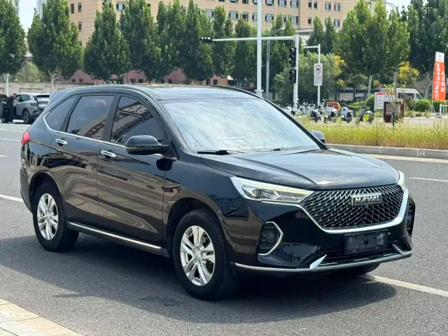 Haval M6 — Фото автомобиля 3