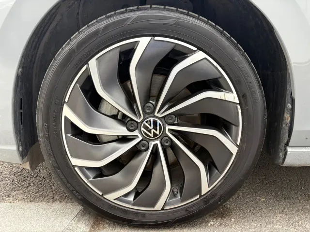 Volkswagen Golf — Фото автомобиля 14