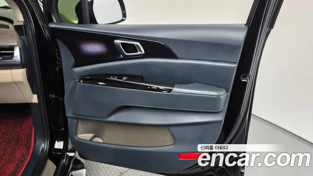 Kia Carnival 4th Gen — Фото автомобиля 13