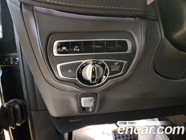 Mercedes-Benz G-Class — Фото автомобиля 4
