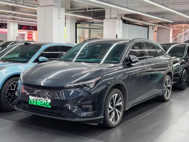 Фотография автомобиля — Arcfox Alpha T5