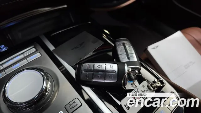 Genesis G80 Бензин 2.5 турбо 2WD — Фото автомобиля 15
