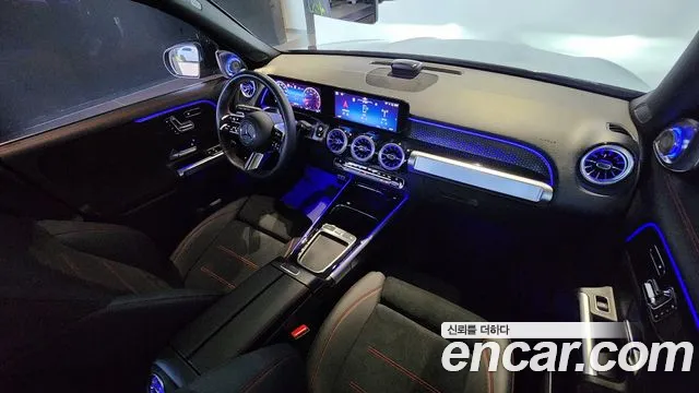 Mercedes-Benz GLB-Class — Фото автомобиля 13