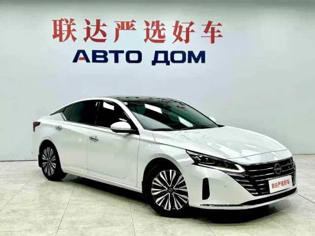 Nissan Teana — Фото автомобиля 3