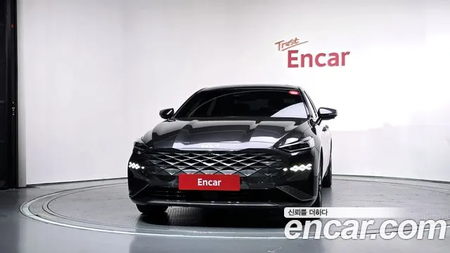 Kia K8 Hybrid — Фото автомобиля 3