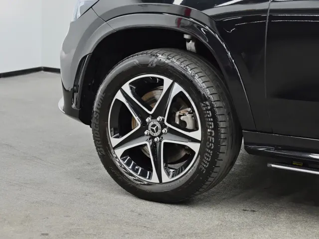 Mercedes-Benz GLE-Class — Фото автомобиля 22