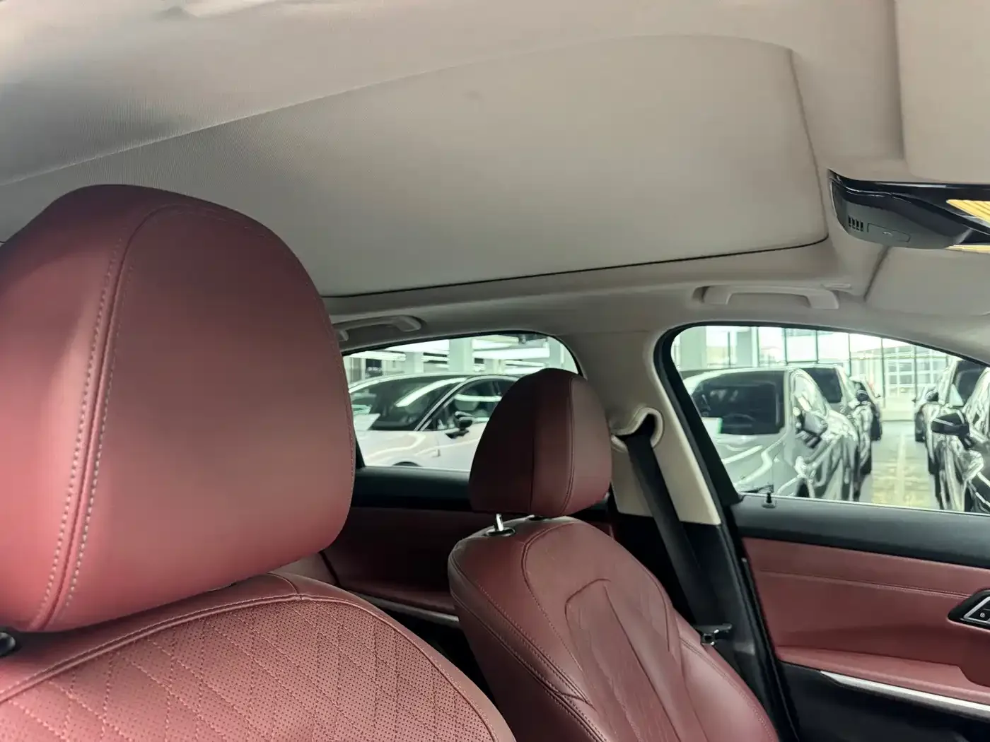 BMW BMW i3 2022 eDrive 35 L — Фото автомобиля 12