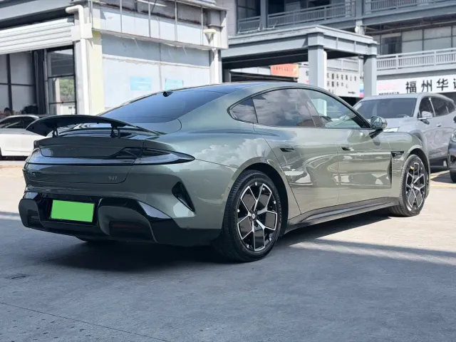 Xiaomi SU7 — Фото автомобиля 6