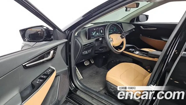Kia EV6 — Фото автомобиля 17