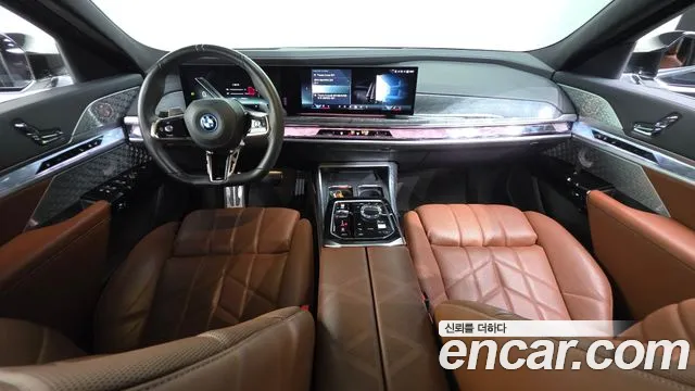 BMW 7-Series 7 серия (G70) — Фото автомобиля 7