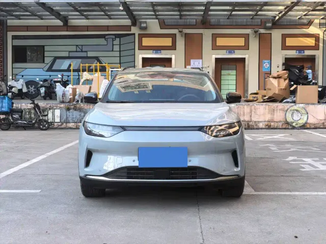 Leapmotor C11 — Фото автомобиля 2