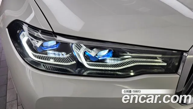 BMW X7 — Фото автомобиля 19