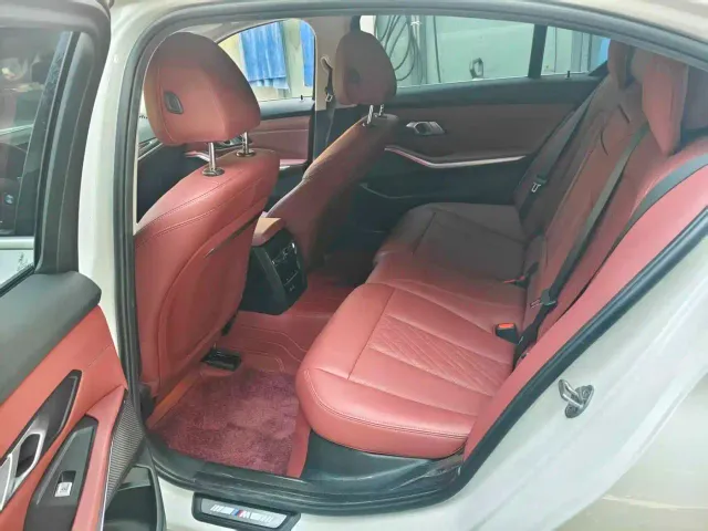 BMW 3 Series — Фото автомобиля 5