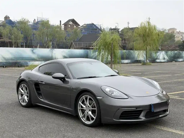 Porsche 718 — Фото автомобиля 3