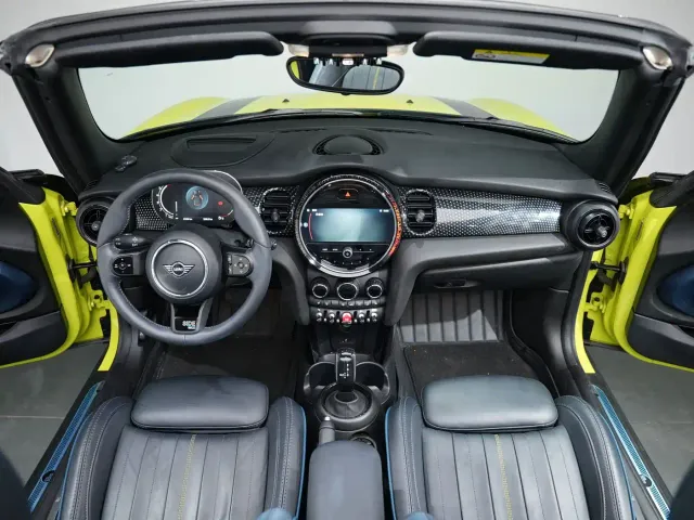 MINI Hatch — Фото автомобиля 11