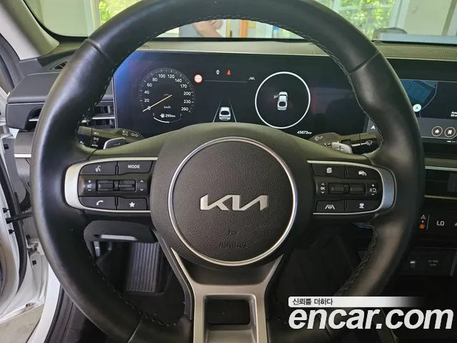 Kia K5 Generation 3 — Фото автомобиля 9