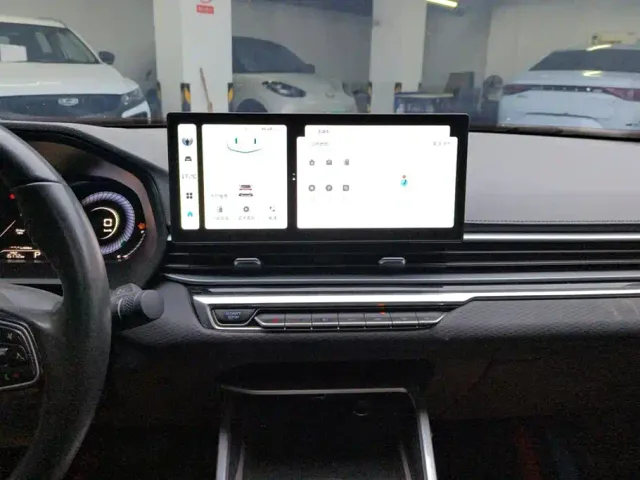 Geely Emgrand — Фото автомобиля 13