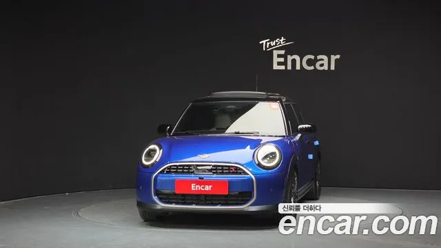Mini Cooper — Фото автомобиля 3
