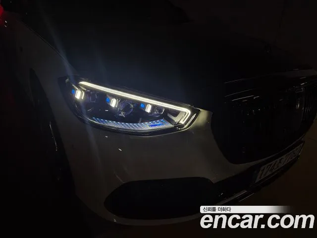 Mercedes-Benz S-Class — Фото автомобиля 13