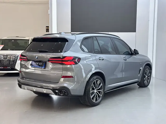 BMW X5 — Фото автомобиля 17