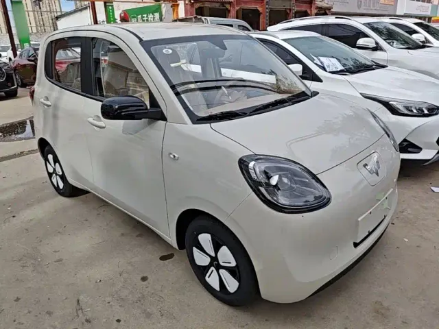 Wuling Hongguang Mini EV — Фото автомобиля 3
