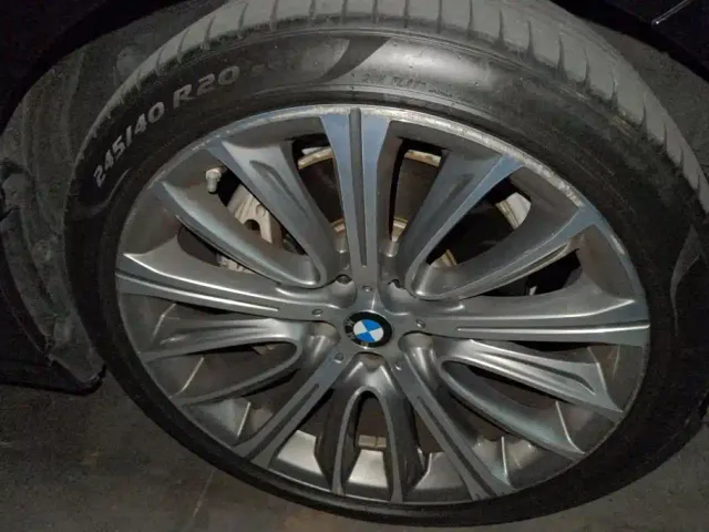 BMW 7 Series — Фото автомобиля 6