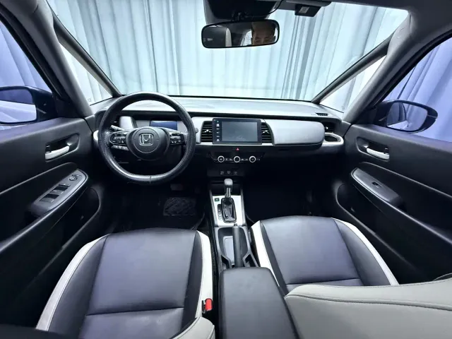 Honda Fit — Фото автомобиля 20