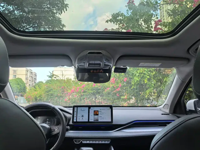 Geely Xingrui — Фото автомобиля 13