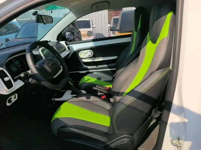 Roewe Clever — Фото автомобиля 14