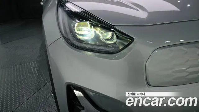 Kia Niro Niro Plus Air — Фото автомобиля 22
