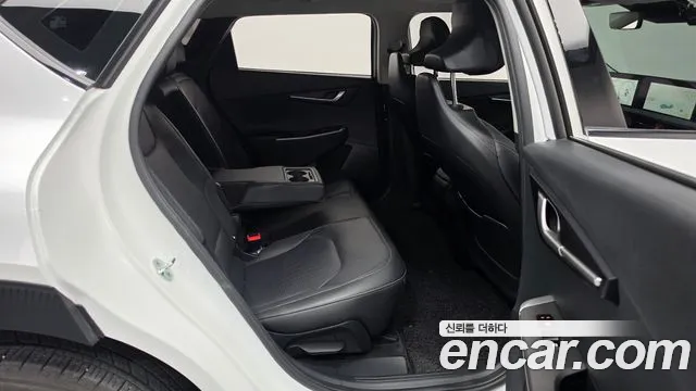 Kia EV6 — Фото автомобиля 11