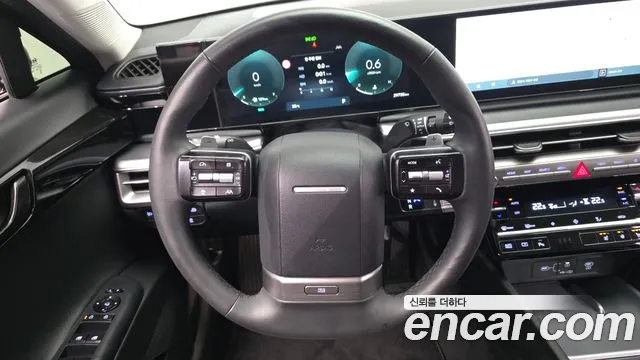 Hyundai Grandeur GN7 — Фото автомобиля 19