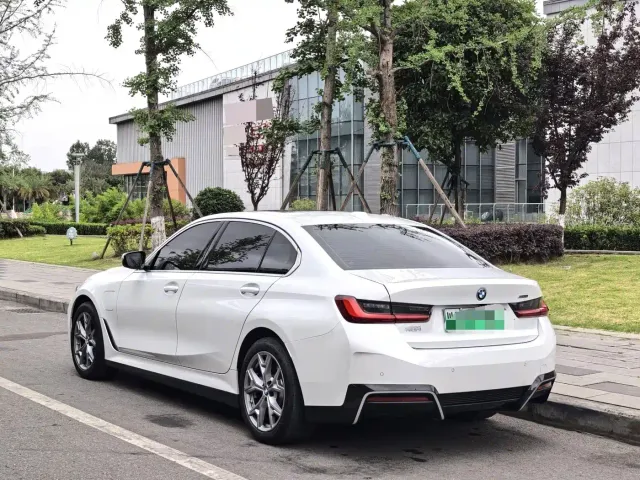 BMW i3 — Фото автомобиля 7