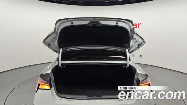 Hyundai Avante CN7 — Фото автомобиля 27