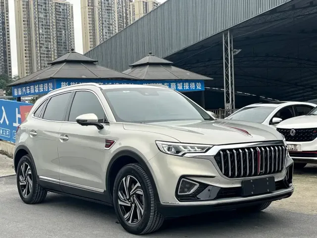Hongqi HS5 — Фото автомобиля 3