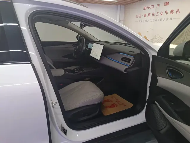 BYD Seal 06 DM-i Touring — Фото автомобиля 16